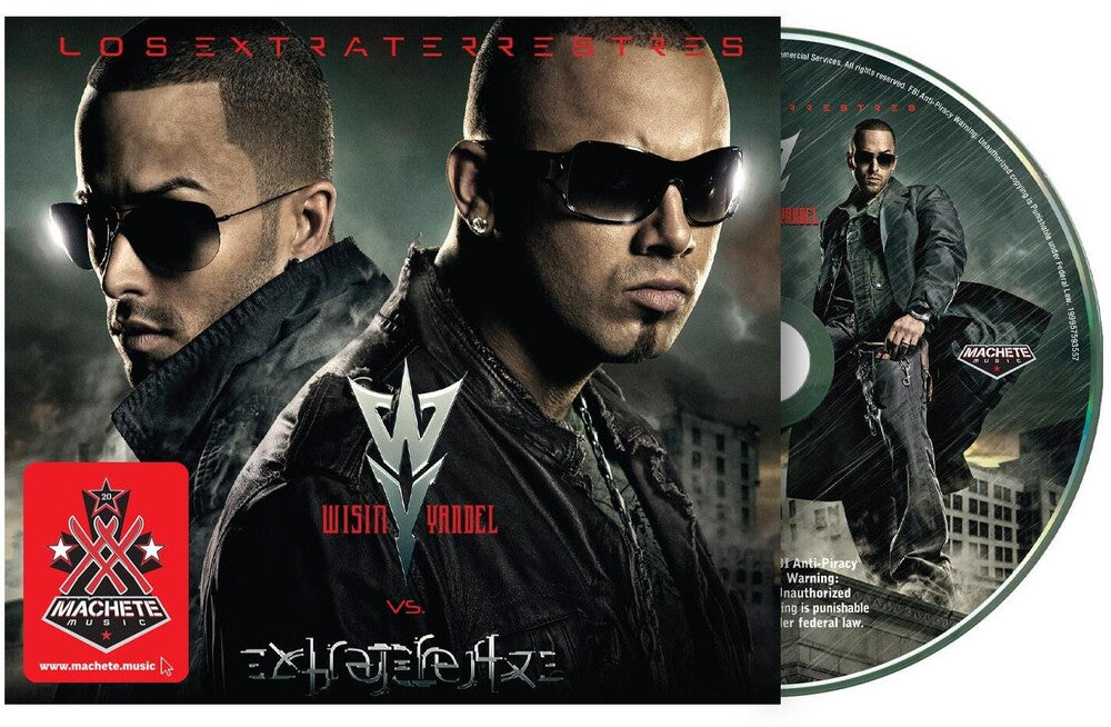 the album cover for Wisin Vs. Yandel - Wisin Vs. Yandel: Los Extraterrestres (Aniv) [Digipak]